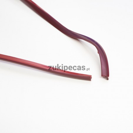 Perfil de Aba Lateral em Vermelho