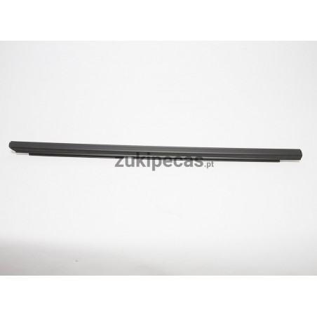 Raspador Exterior de Vidro Traseiro Esquerdo