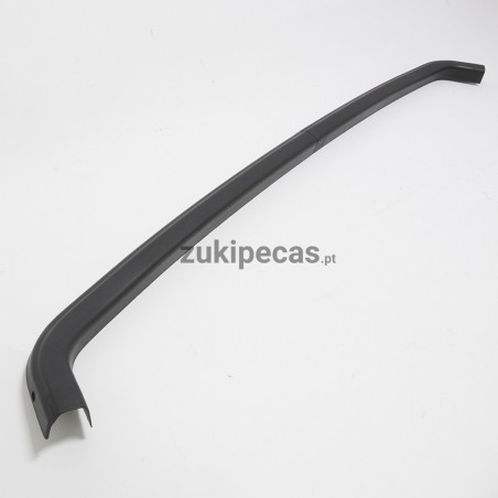 Guarnição Superior em Plástico