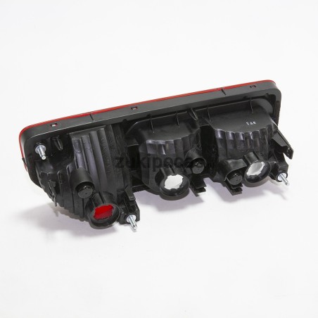 Farolim Trazeiro Direito