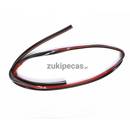 Perfil de Aba Lateral em Preto